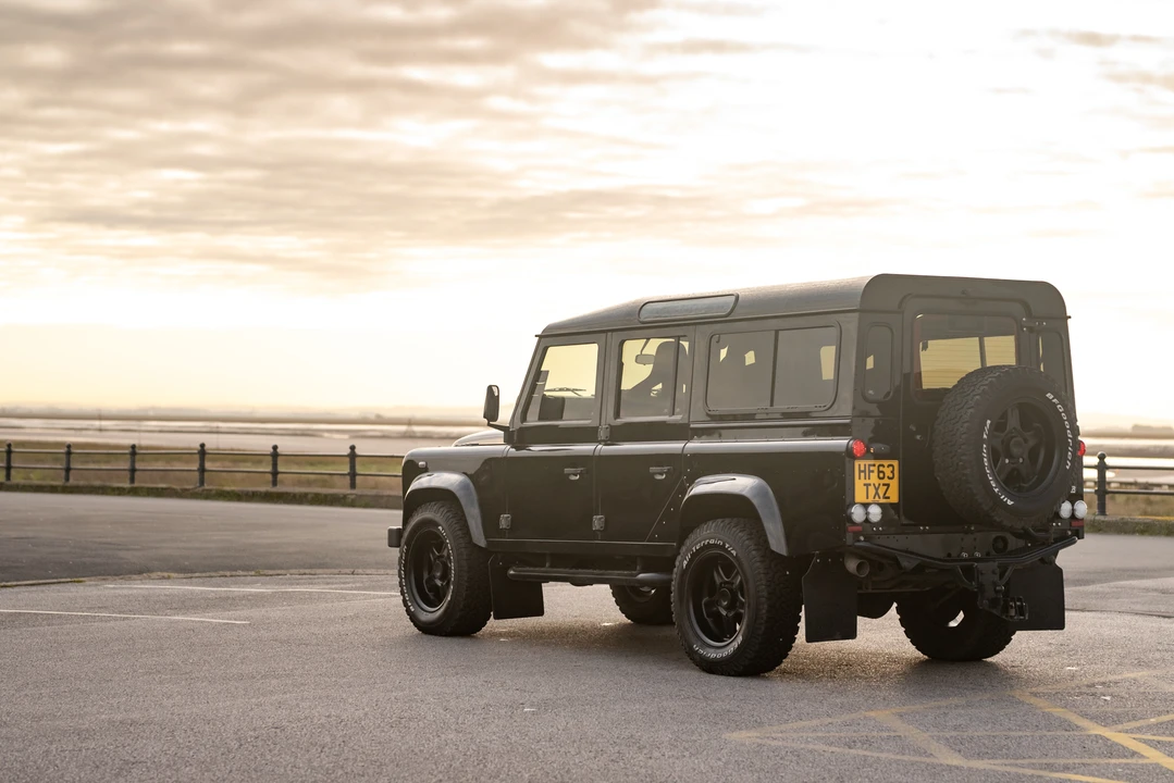 2013 Land Rover Defender 110 - Image 28 of 31