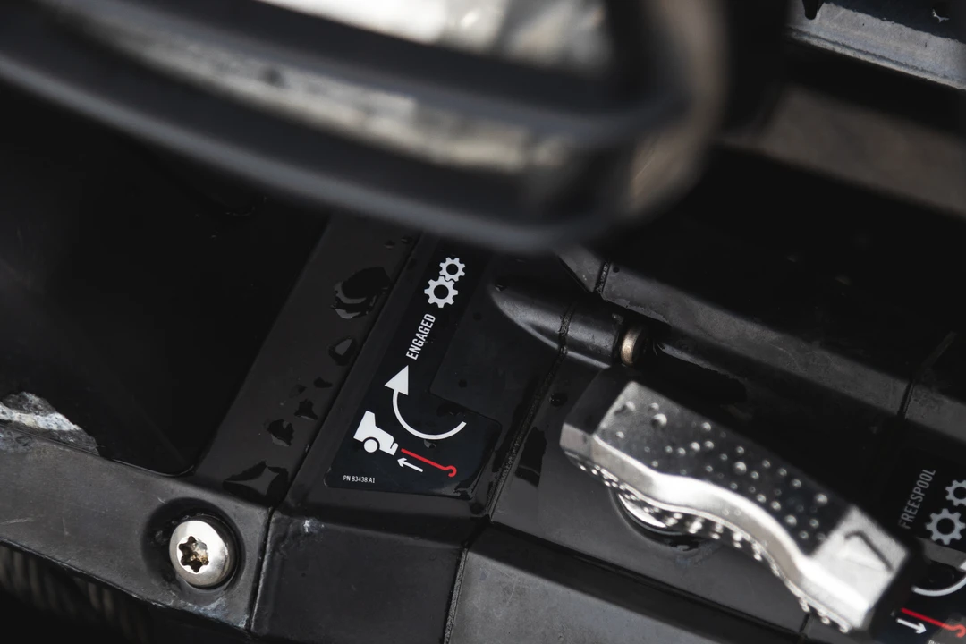 2013 Land Rover Defender 110 - Image 23 of 31