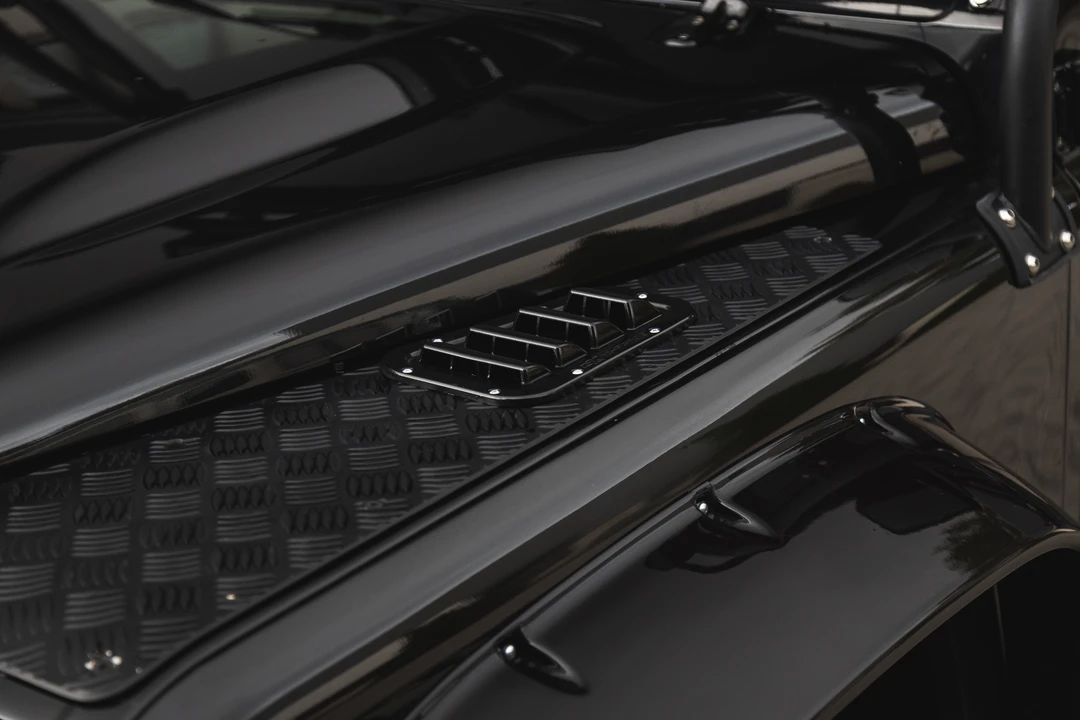 2013 Land Rover Defender 110 - Image 29 of 31