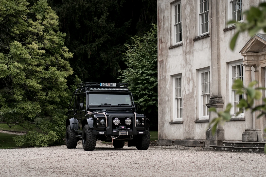 2013 Land Rover Defender 110 - Image 26 of 31
