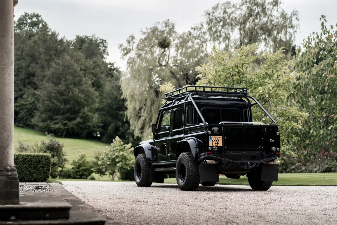 2013 Land Rover Defender 110 - Image 12 of 31