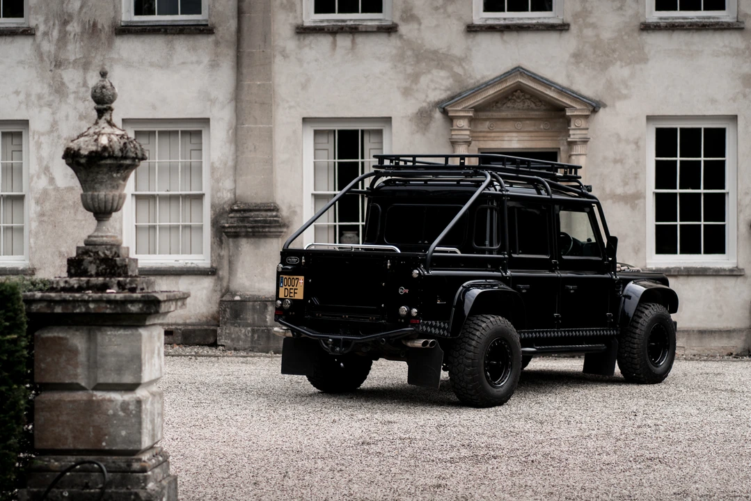 2013 Land Rover Defender 110 - Image 21 of 31