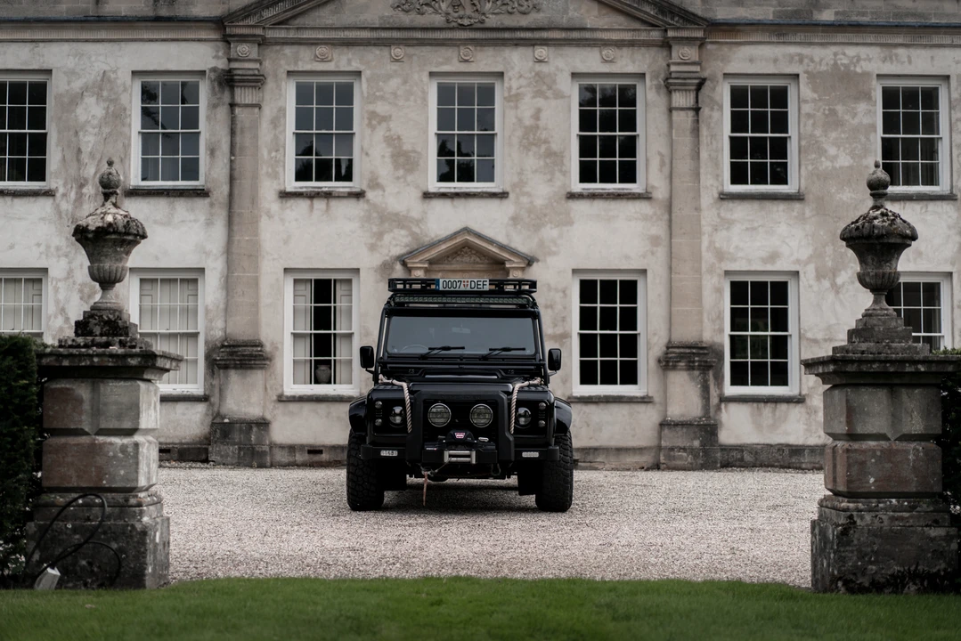 2013 Land Rover Defender 110 - Image 22 of 31