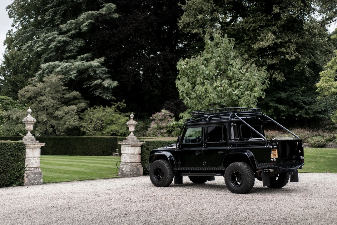 2013 Land Rover Defender 110 - Image 23 of 31