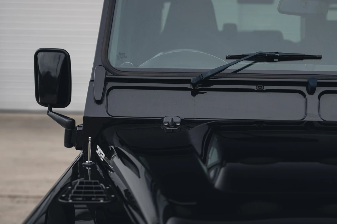 2013 Land Rover Defender 110 - Image 18 of 31