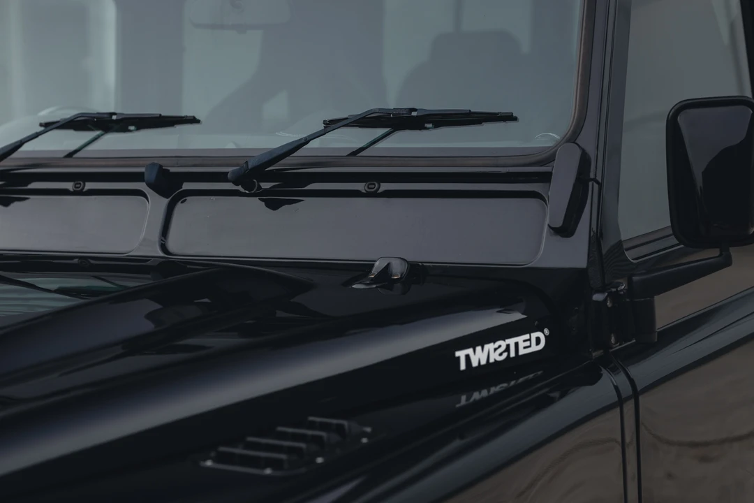 2013 Land Rover Defender 110 - Image 19 of 31