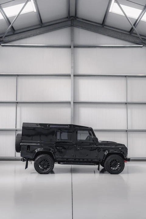2013 Land Rover Defender 110 - Image 22 of 31