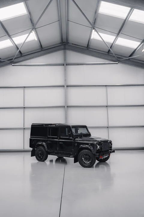 2013 Land Rover Defender 110 - Image 28 of 31