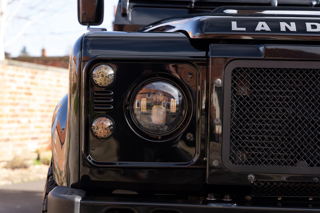 2013 Land Rover Defender 110 - Image 22 of 31