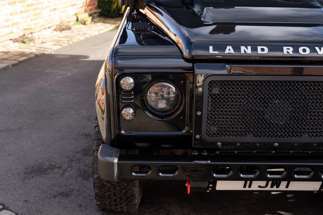 2013 Land Rover Defender 110 - Image 23 of 31