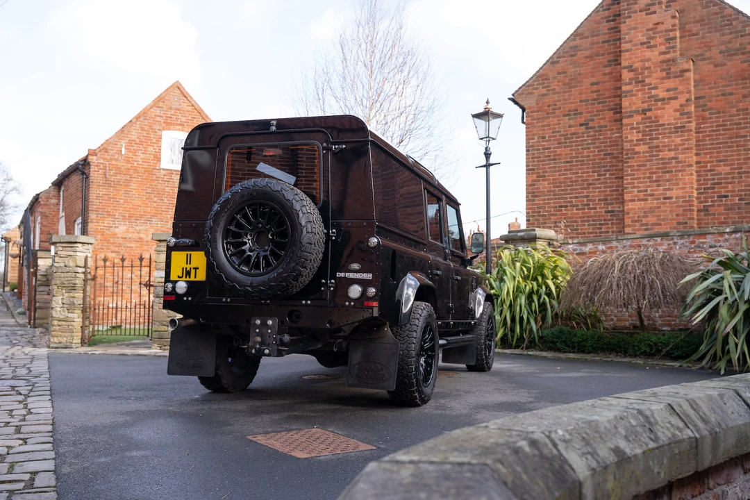 2013 Land Rover Defender 110 - Image 8 of 31