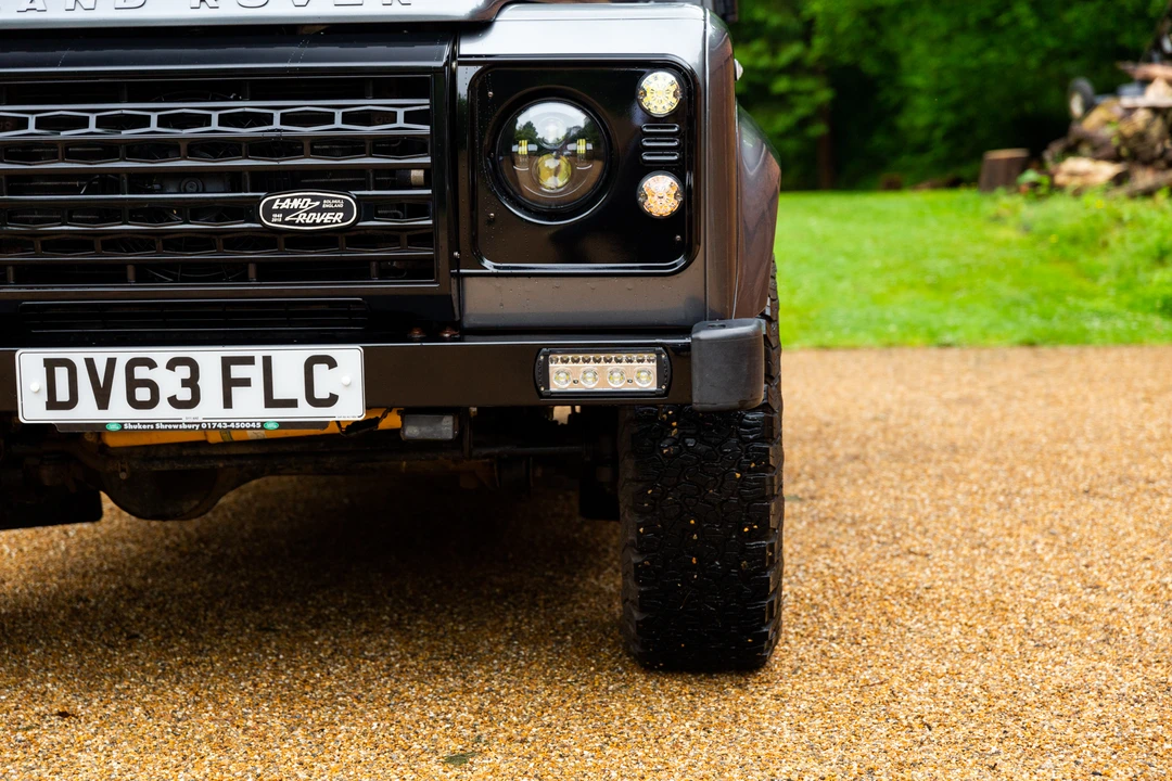2013 Land Rover Defender 110 - Image 23 of 31