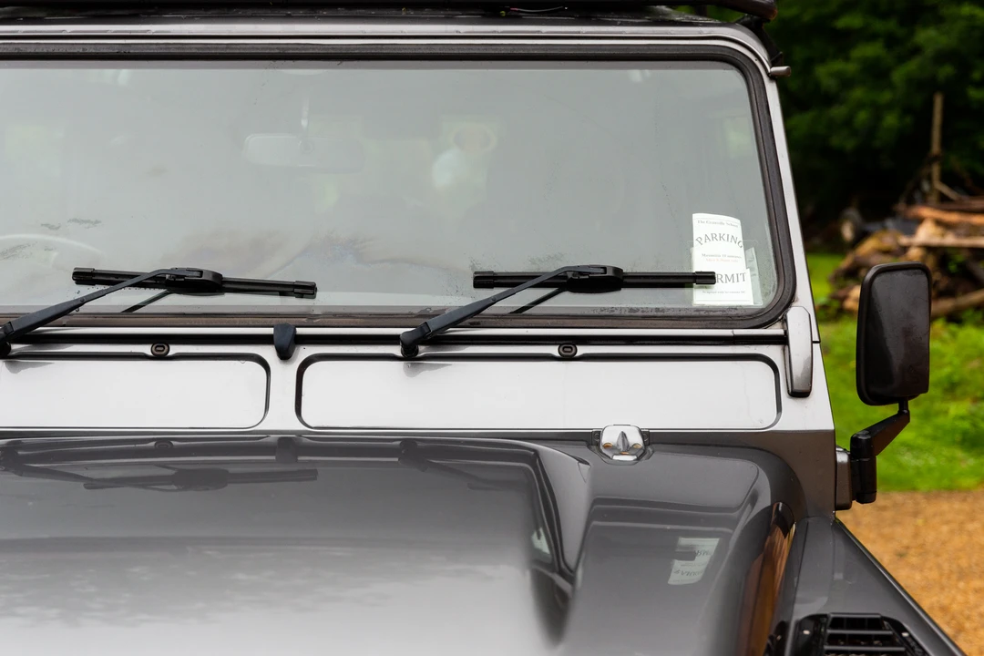 2013 Land Rover Defender 110 - Image 30 of 31