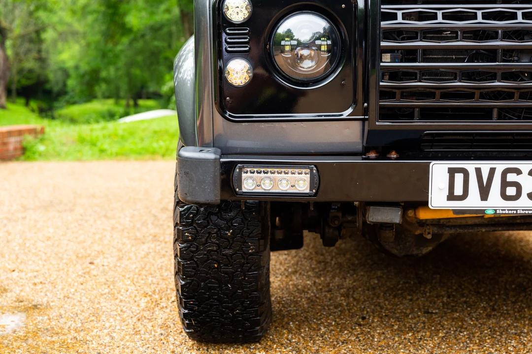 2013 Land Rover Defender 110 - Image 28 of 31
