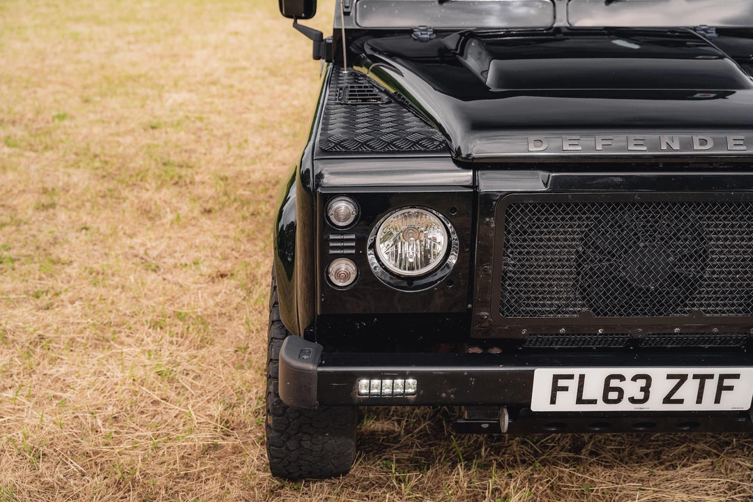 2013 Land Rover Defender 110 - Image 25 of 31