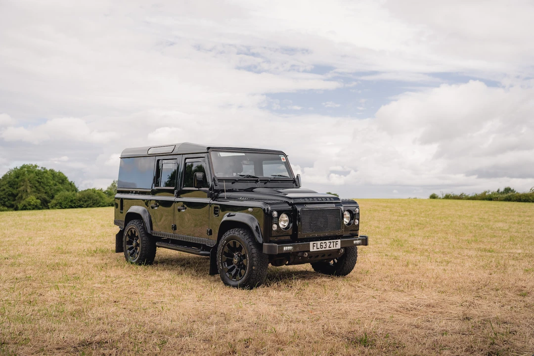 2013 Land Rover Defender 110 - Image 4 of 31