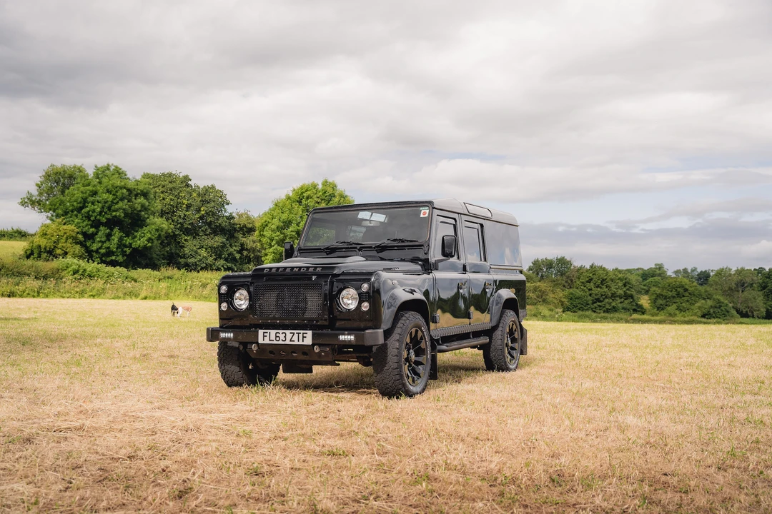2013 Land Rover Defender 110 - Image 9 of 31