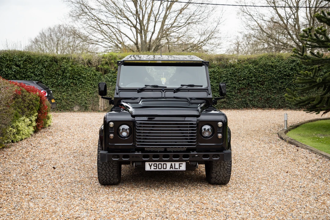2013 Land Rover Defender 90 - Image 3 of 31