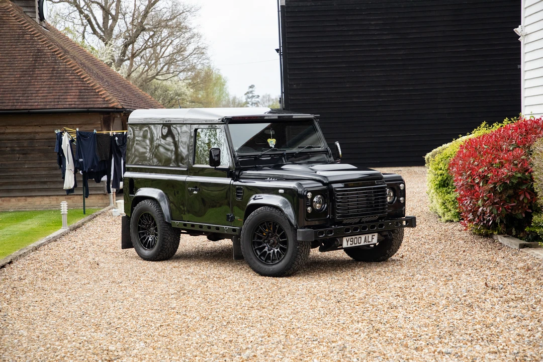 2013 Land Rover Defender 90 - Image 20 of 31