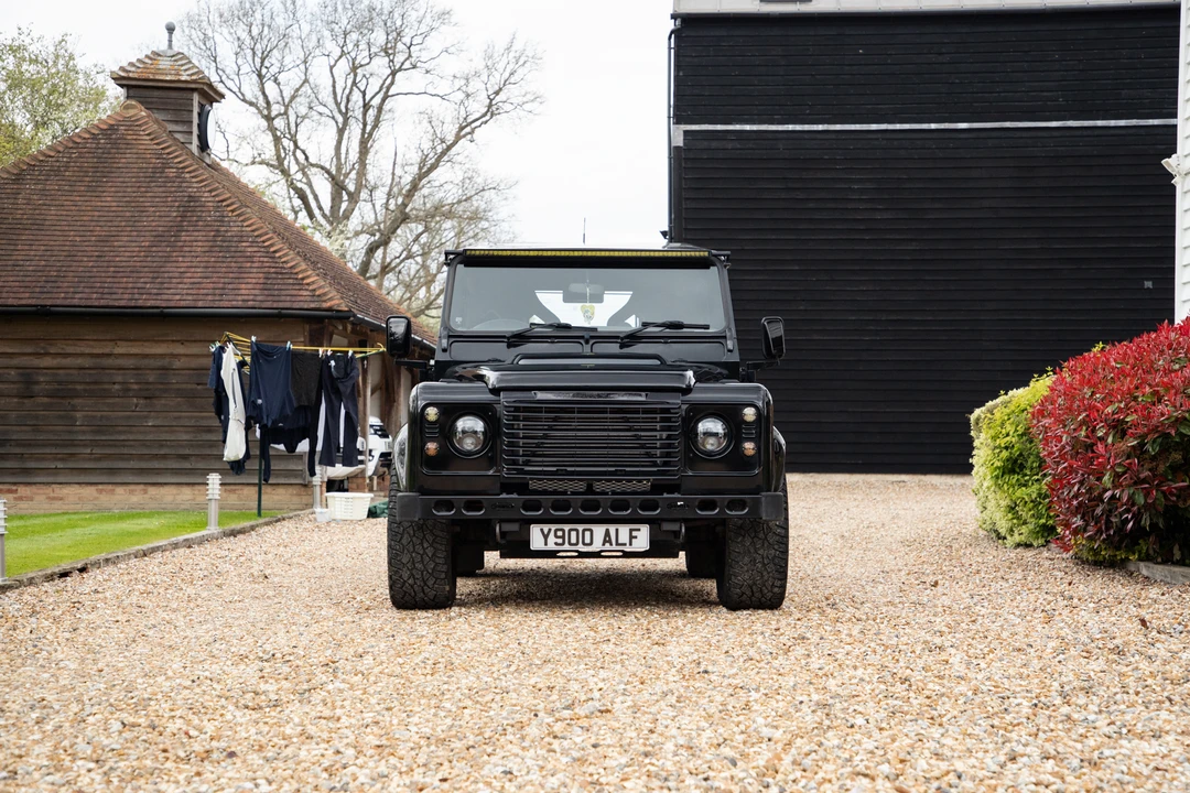 2013 Land Rover Defender 90 - Image 9 of 31