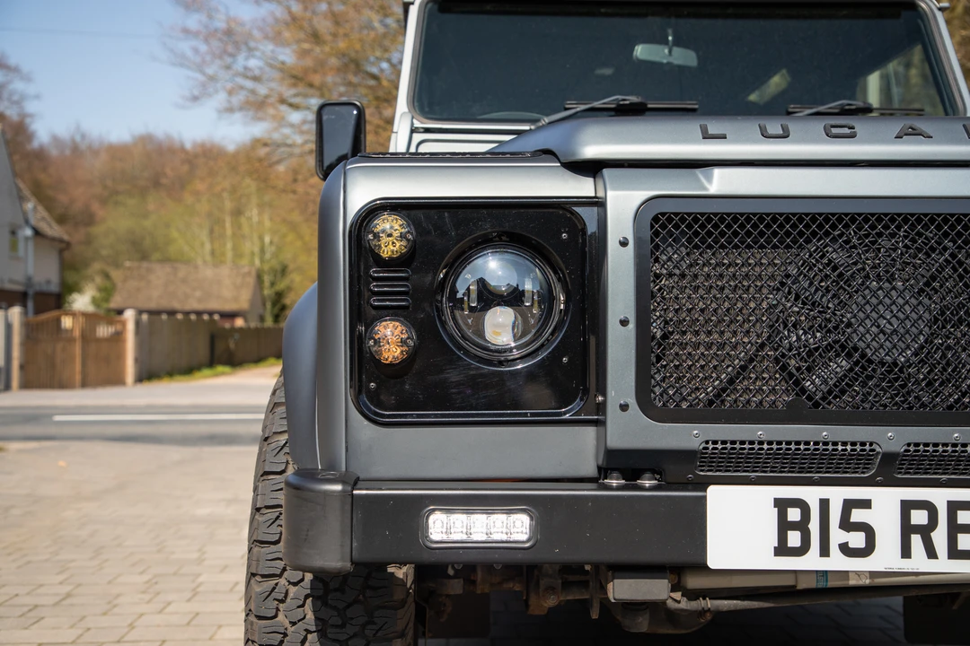 2013 Land Rover Defender 90 - Image 22 of 31