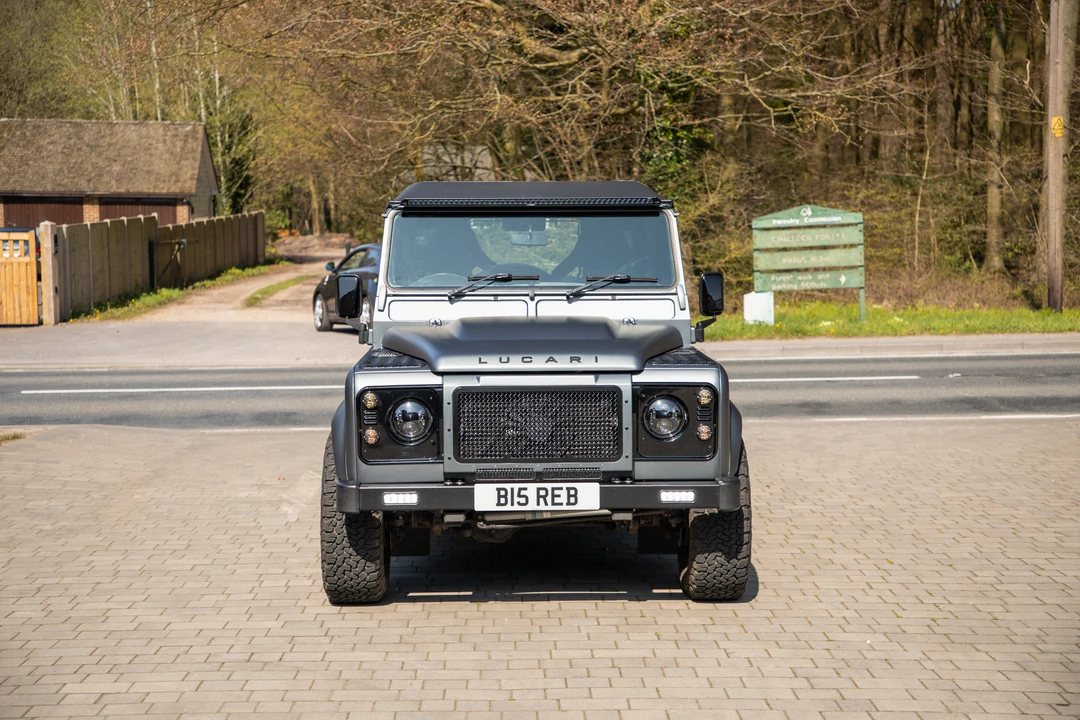 2013 Land Rover Defender 90 - Image 3 of 31