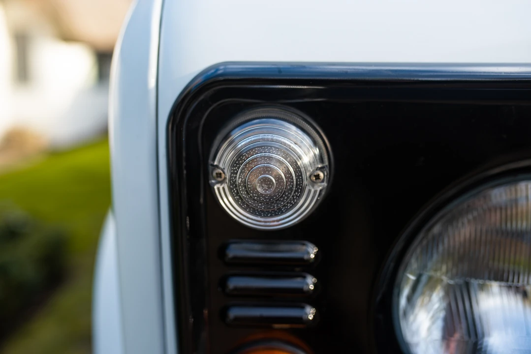 2013 Land Rover Defender 90 - Image 17 of 31
