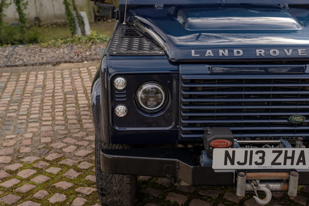2013 Land Rover Defender 90 - Image 21 of 31