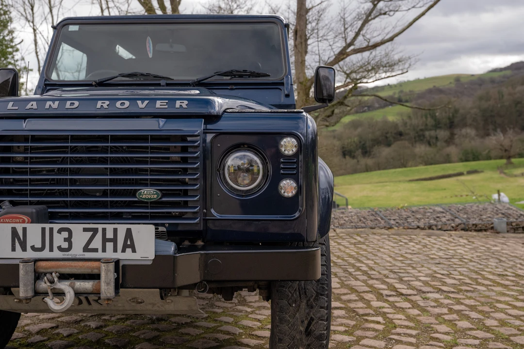 2013 Land Rover Defender 90 - Image 23 of 31