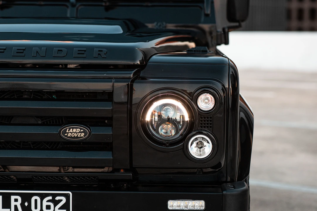 2013 Land Rover Defender 90 - Image 20 of 31