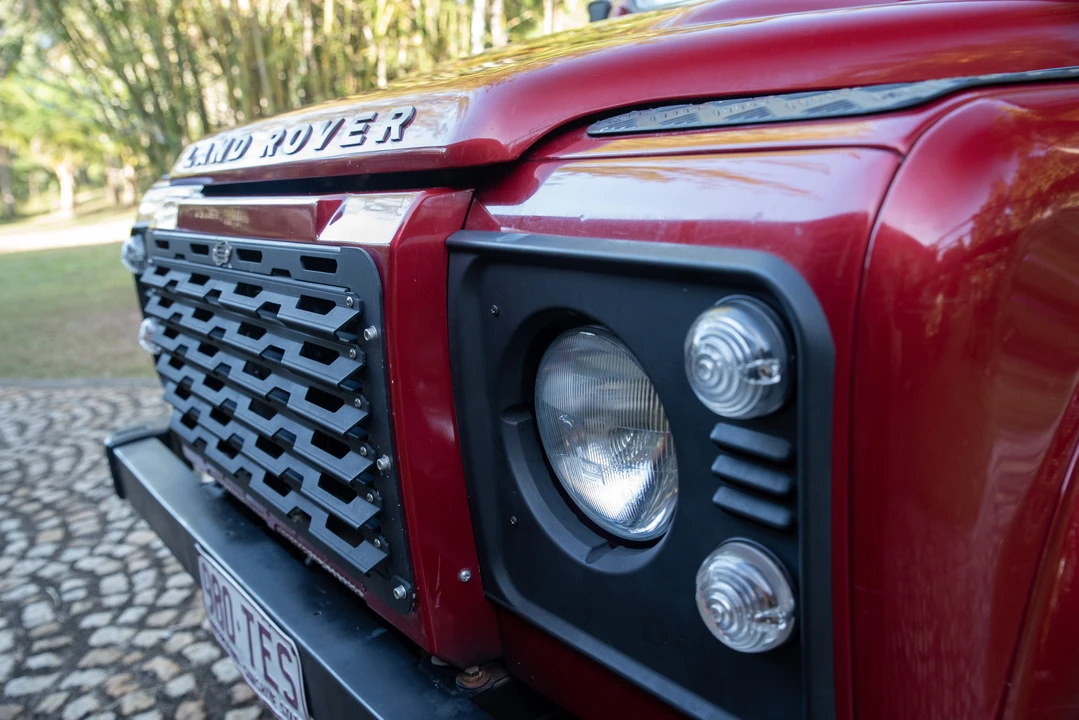 2013 Land Rover Defender 90 - Image 24 of 31