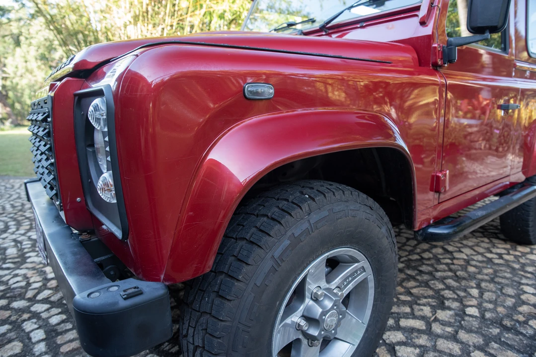 2013 Land Rover Defender 90 - Image 26 of 31