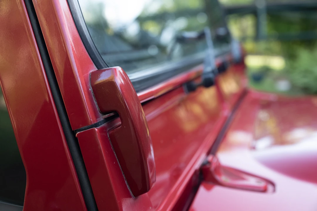 2013 Land Rover Defender 90 - Image 28 of 31