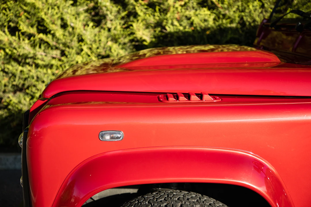 2013 Land Rover Defender 90 - Image 30 of 31