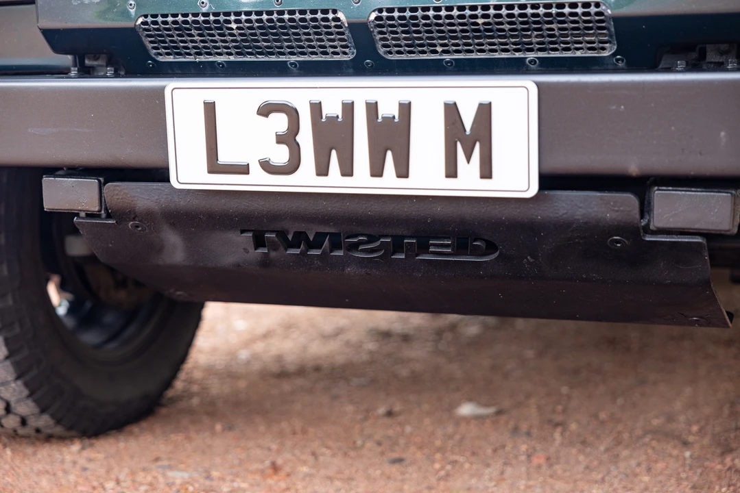 2013 Land Rover Defender 90 - Image 31 of 31
