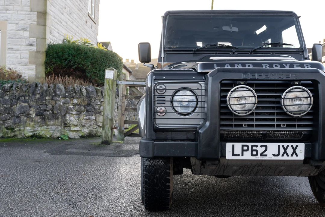 2013 Land Rover Defender 90 - Image 12 of 31