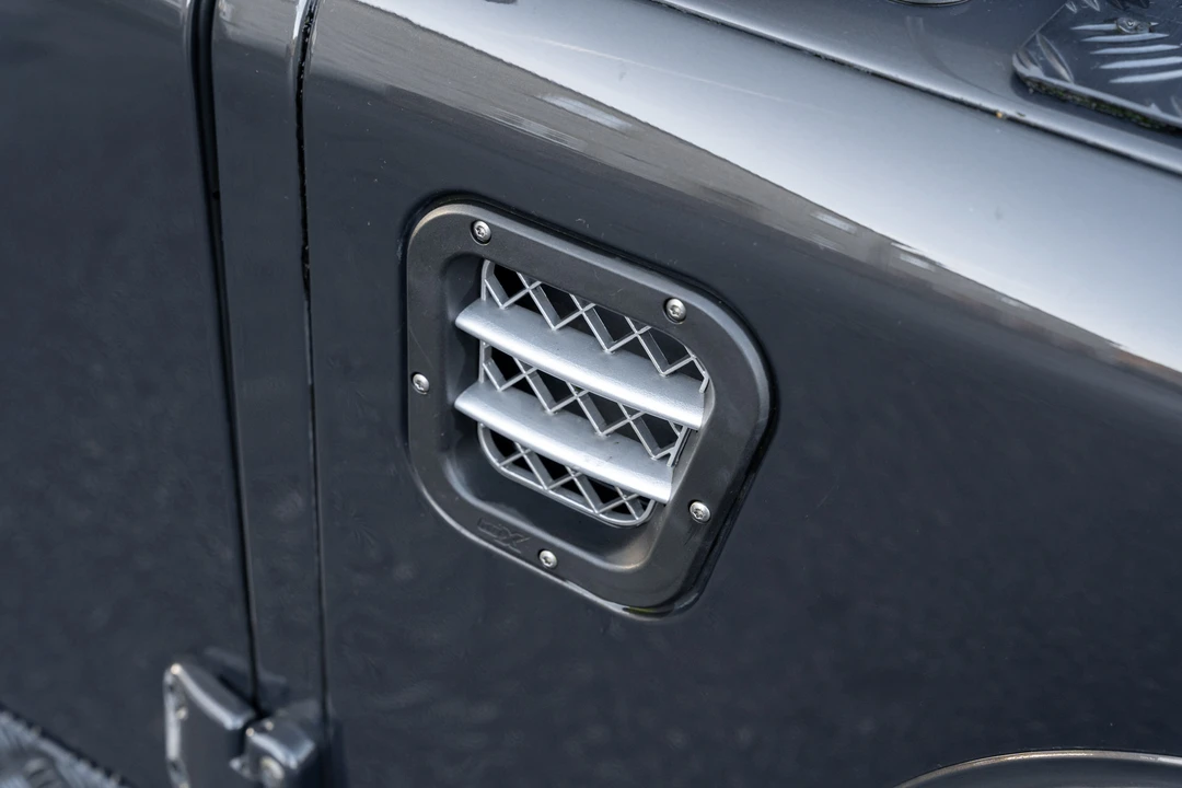 2013 Land Rover Defender 90 - Image 20 of 31