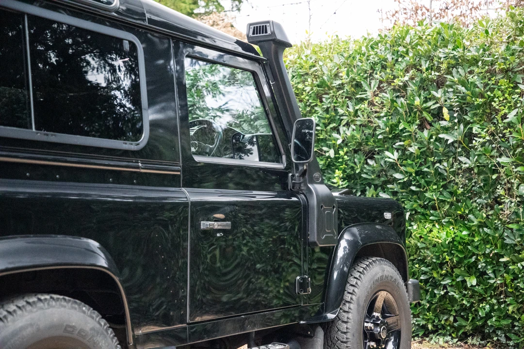 2013 Land Rover Defender 90 - Image 29 of 31