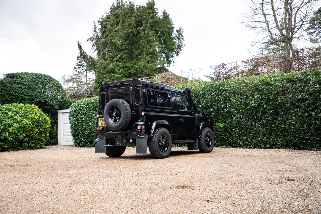 2013 Land Rover Defender 90 - Image 20 of 31