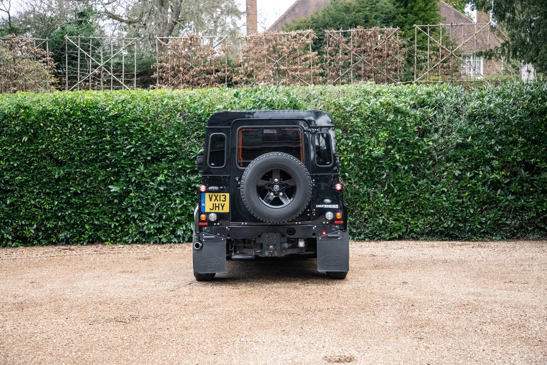 2013 Land Rover Defender 90 - Image 24 of 31