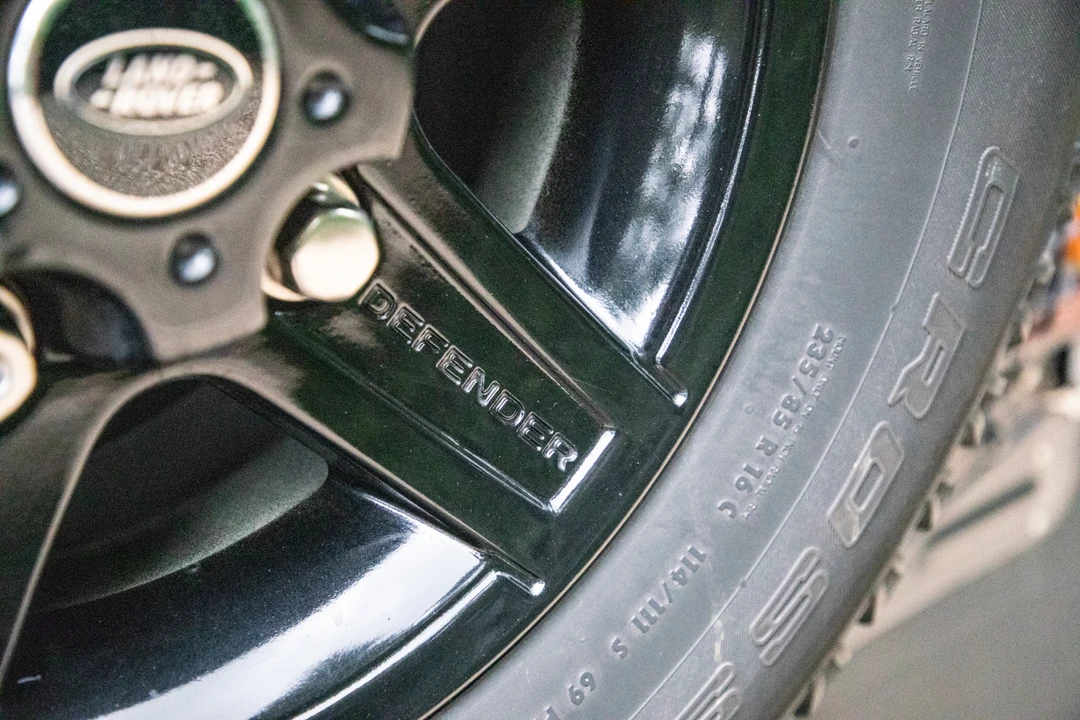 2013 Land Rover Defender 90 - Image 30 of 31