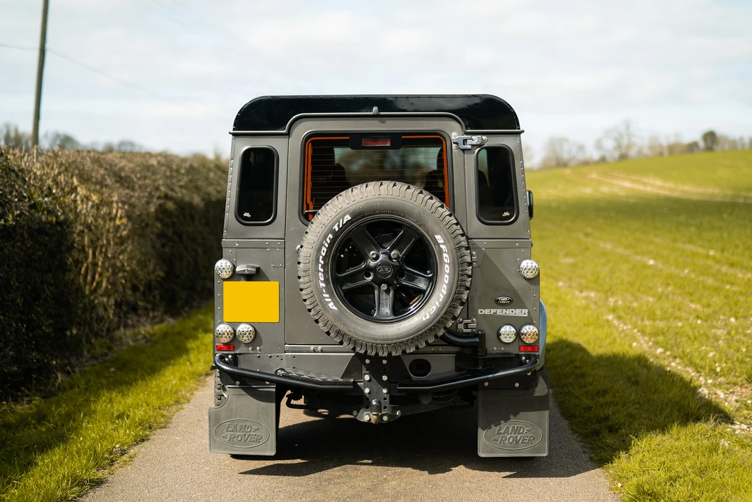 2013 Land Rover Defender 90 - Image 30 of 31