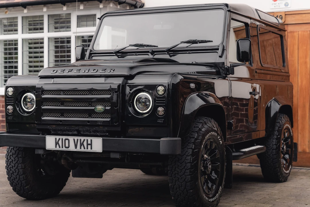 2013 Land Rover Defender 90 - Image 21 of 31