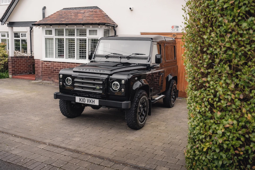 2013 Land Rover Defender 90 - Image 12 of 31