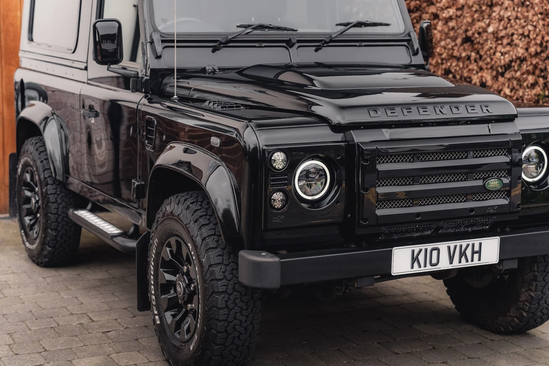 2013 Land Rover Defender 90 - Image 24 of 31