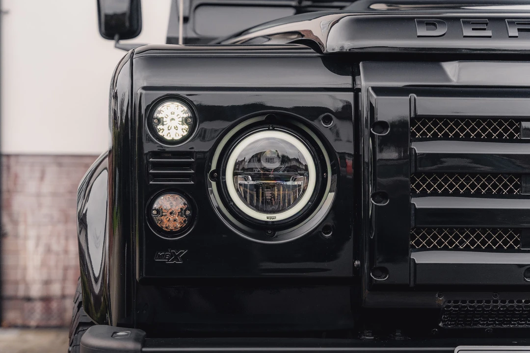 2013 Land Rover Defender 90 - Image 26 of 31