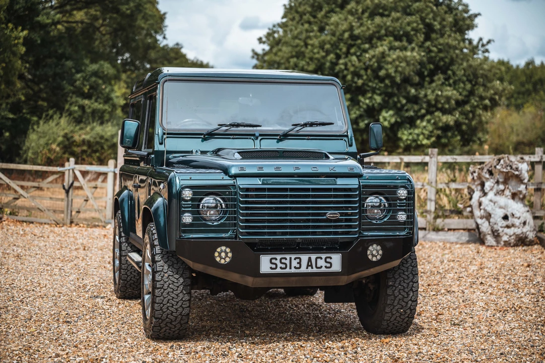 2013 Land Rover Defender 90 - Image 19 of 31