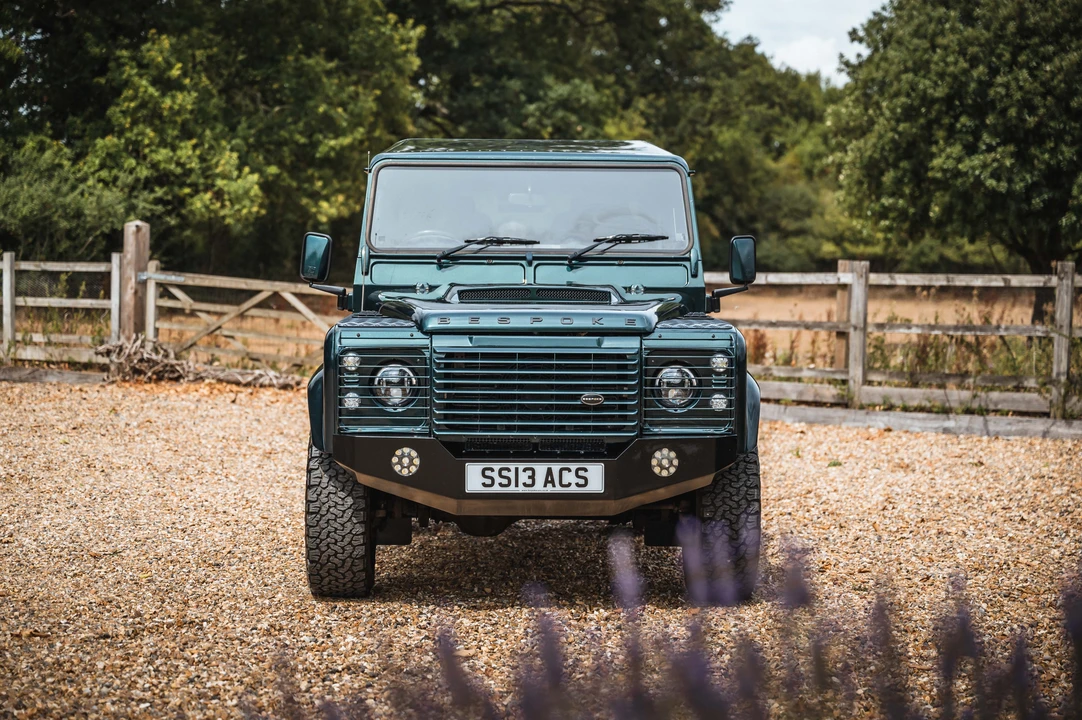 2013 Land Rover Defender 90 - Image 3 of 31