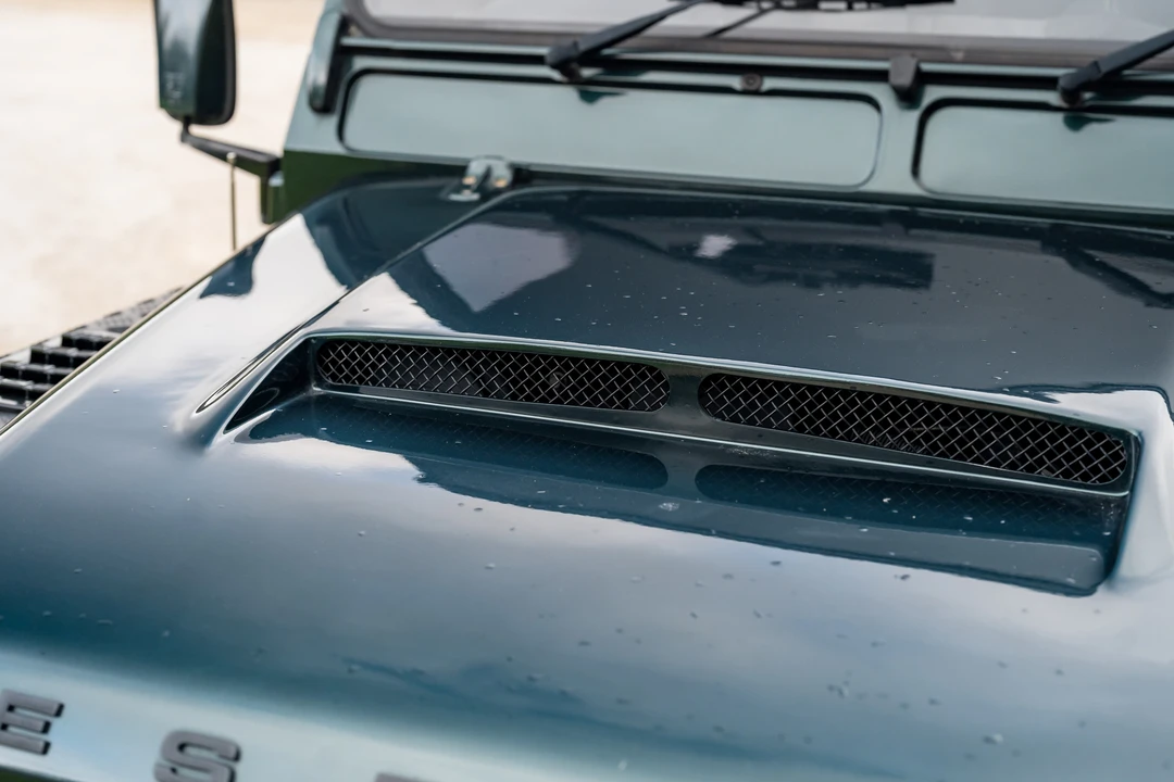 2013 Land Rover Defender 90 - Image 26 of 31