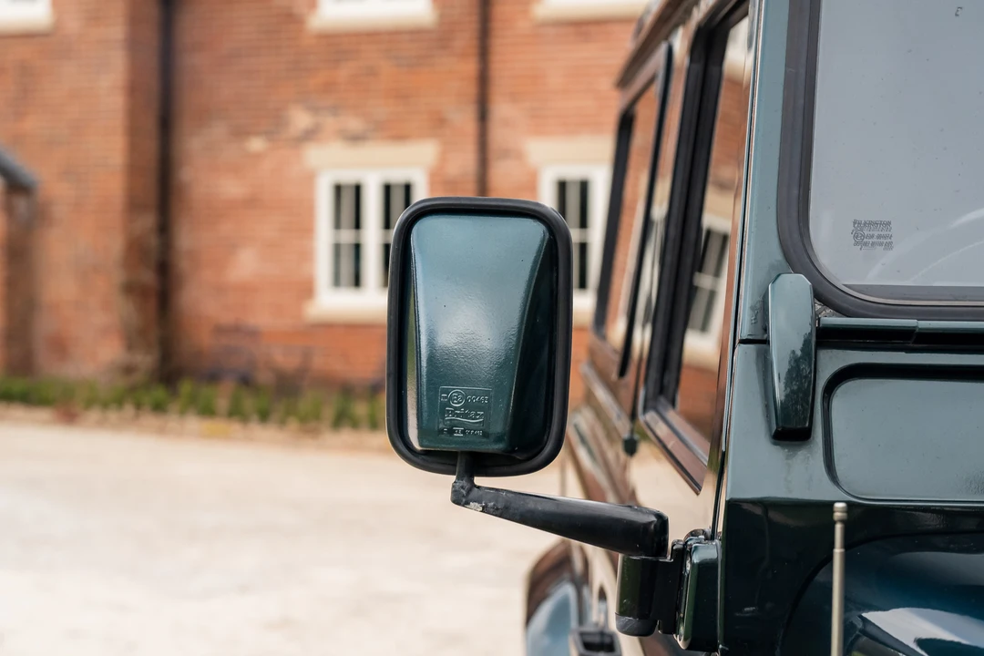 2013 Land Rover Defender 90 - Image 28 of 31